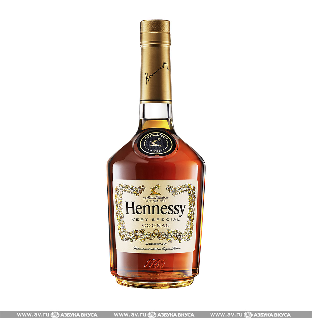 Изображение товара Коньяк Hennessy VS 0. 7 Л - классический французский напиток высокого качества Изображение товара Коньяк Hennessy VS 0. 7 Л - классический французский напиток высокого качества