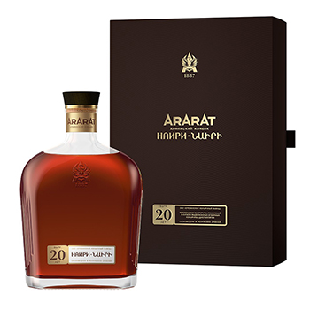 Изображение товара Коньяк армянский Арарат Наири 20 лет, 0.7 L
