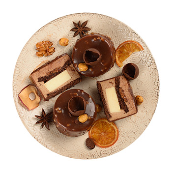 Пирожное «Ореховое с пралине», «Азбука вкуса», 125 г, Россия