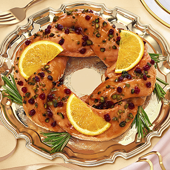 Изображение товара «Рождественский венок» из филе атлантического лосося (сёмги) (без кожи) в апельсиновой глазури от бренд-шефа «Азбуки вкуса», Россия