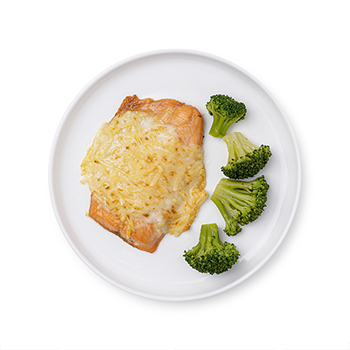 Изображение товара Горбуша (филе-кусок без кожи) под сырной шапкой, «Азбука Life Kids», 195 г, Россия